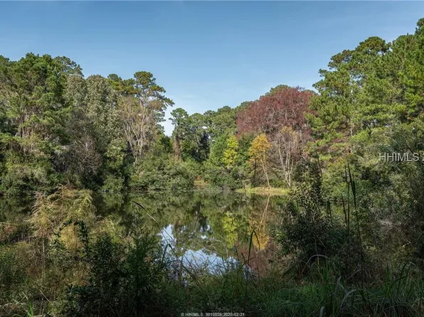 5 Barksdale Ct, Hilton Head Island, SC 29926