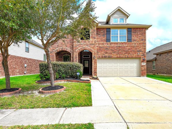 6526 Hunters Creek Ln