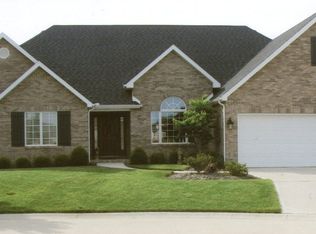 1053 Pelican Bay Ct, Terre Haute, IN 47803