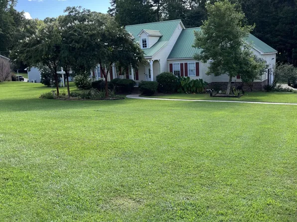 604 Farris Blvd, Manchester, GA 31816