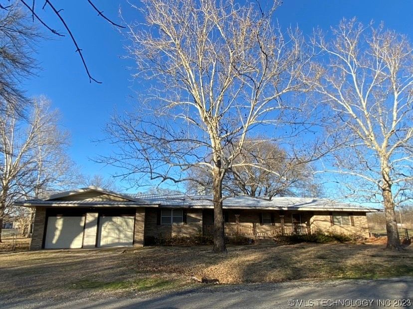 208 W Cedar St, Achille, OK 74720 Zillow