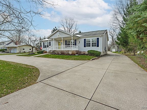 3rd image of 4986 Shunpike Rd
