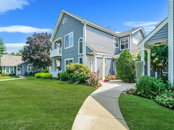 880 Birchwood Park Drive, Middle Island, NY 11953