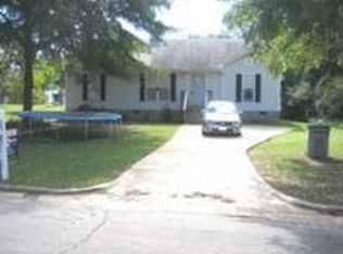 108 E Cannon St, Lagrange, GA 30241