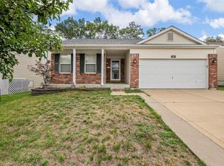 1250 Oakholt Ct, Herculaneum, MO 63048
