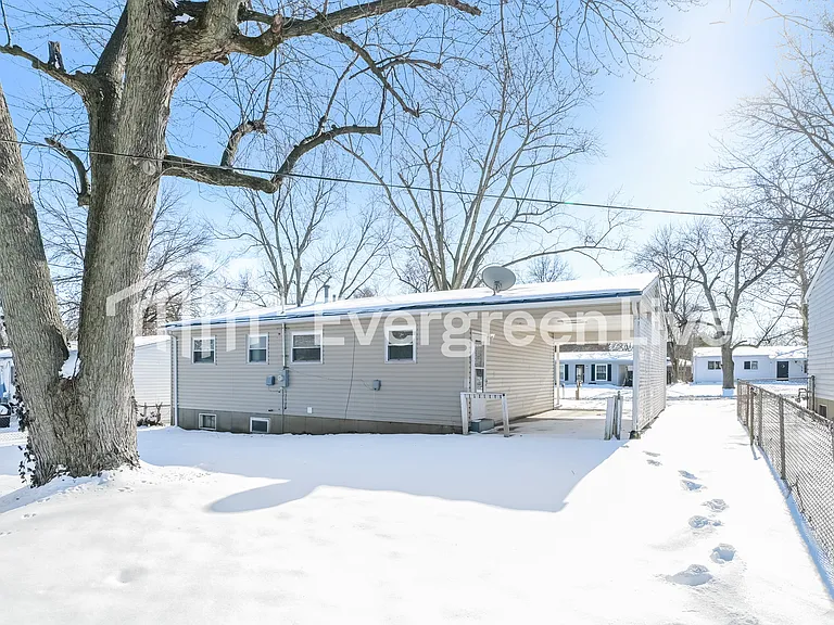 1535 Redman Blvd — Photo 15