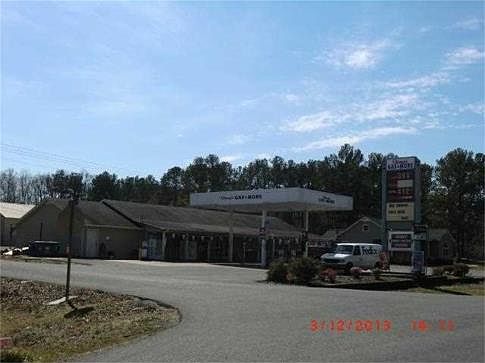 2nd image of 4362 Aurora Hwy