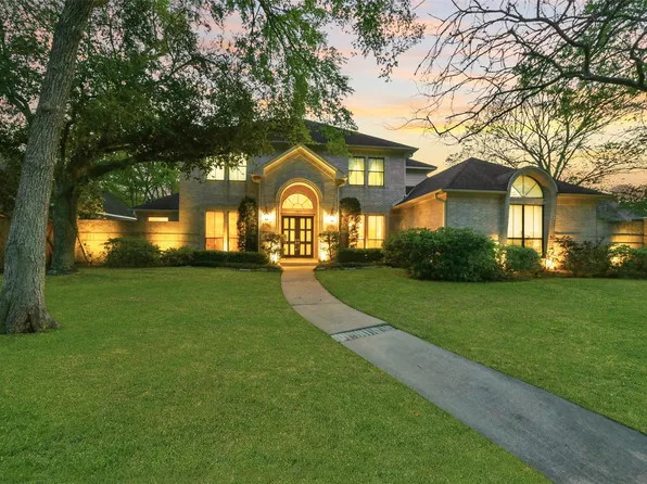 14810 Tumbling Falls Ct, Houston, TX 77062