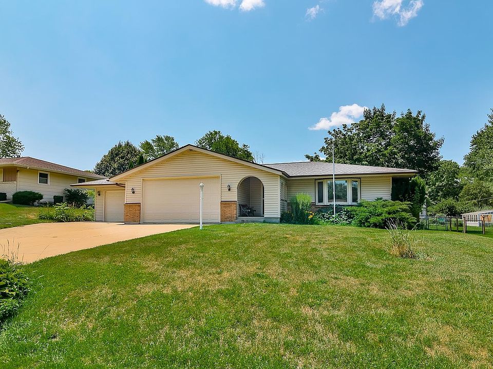 1st image of 2763 Kensington Pl