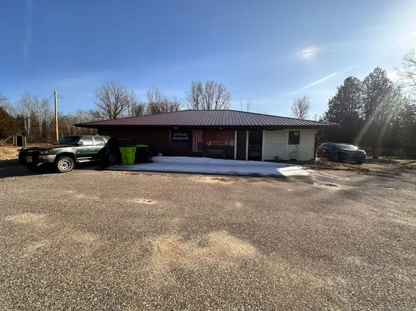1013 Ritchie Rd, Gladwin, MI 48624