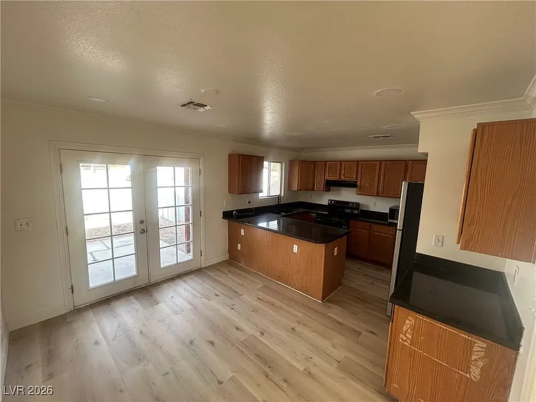 5900 Fawn Ave — Photo 7