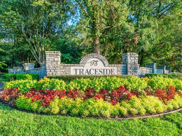 5037 Traceway Dr, Nashville, TN 37221