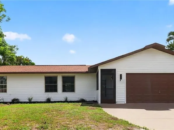 18261 Fern RD, FORT MYERS, FL 33967