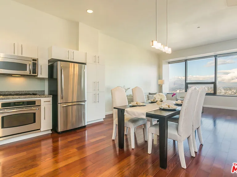1100 Wilshire Blvd #3504 — Photo 8