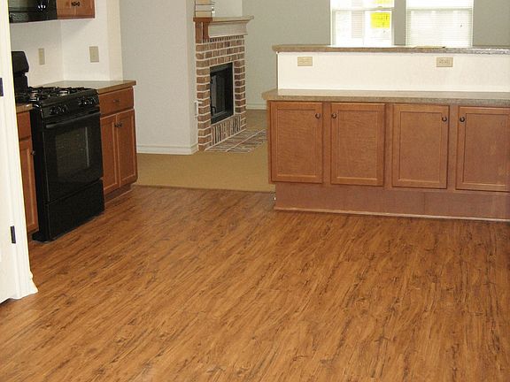 5th image of 15906 Windermere Dr APT 109