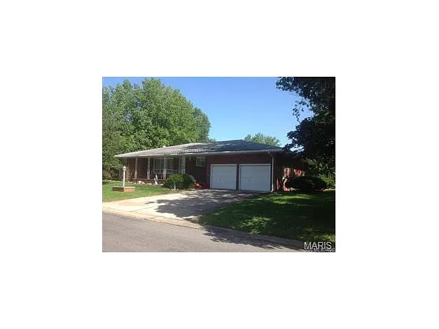 617 W Miller Dr photo 1