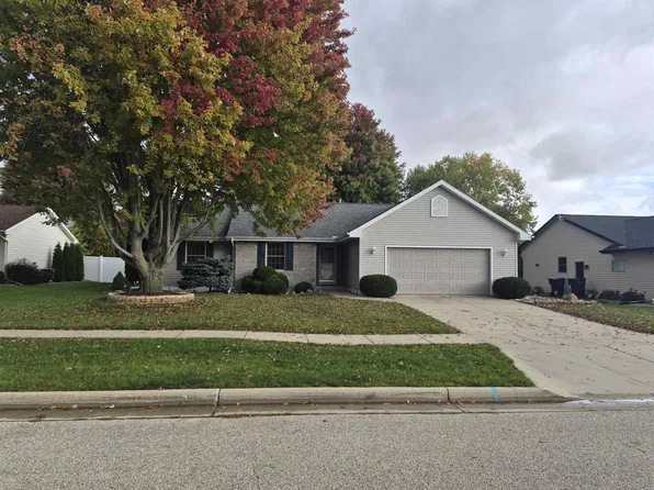 3823 Sandhill Dr, Janesville, WI 53546