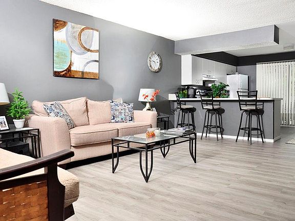 3rd image of 1850 Caralee Blvd APT 3