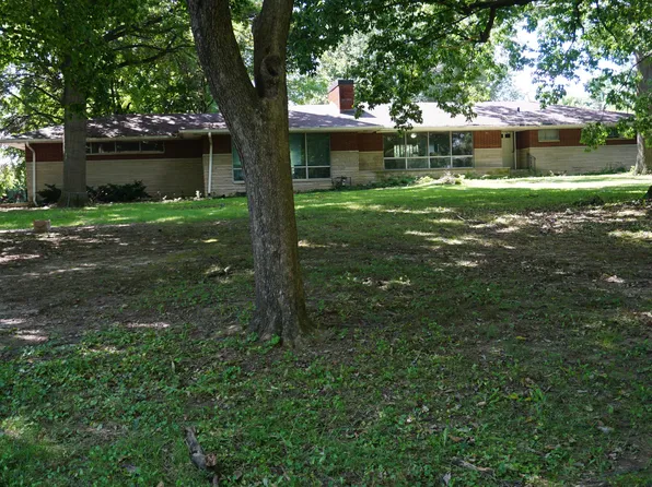3123 W Fairview Rd, Greenwood, IN 46142