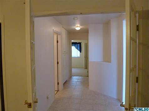 2nd image of 5626 W Sunnyside Dr