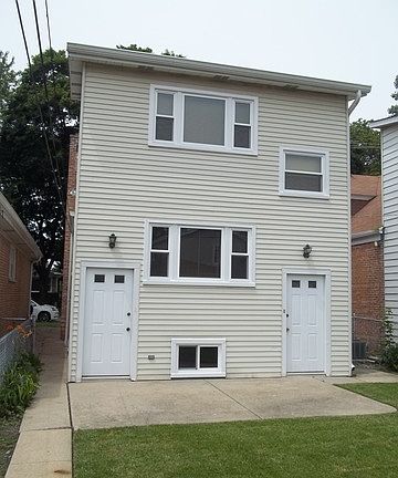 3rd image of 3643 N Nordica Ave