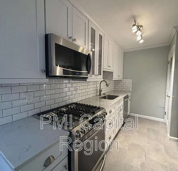4620 N Park Ave #207E — Photo 3