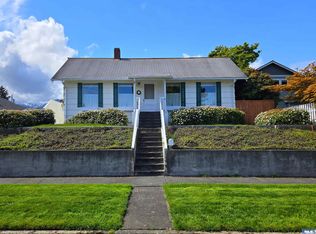 418 E 10th St, Port Angeles, WA