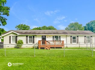 210 Southburn Dr, Hendersonville, TN 37075