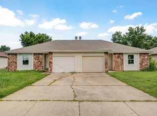 1215 W Sunset St #A & B, Springfield, MO 65807