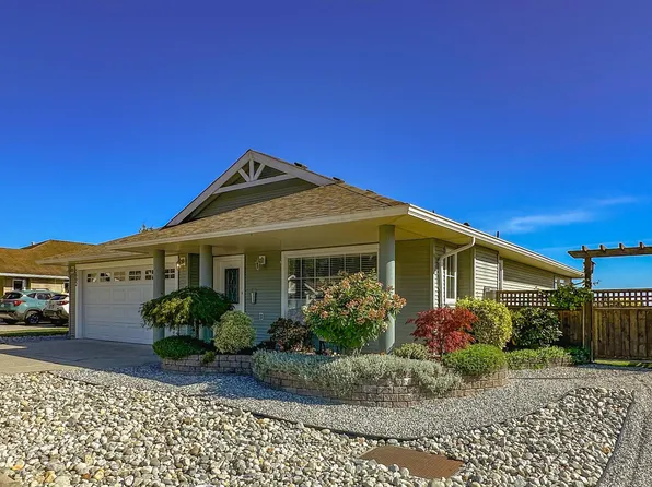 5692 Louise Way, Sechelt, BC V7Z 0N5