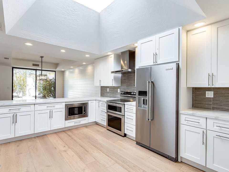 1st image of 8566 E Vista Bonita Dr