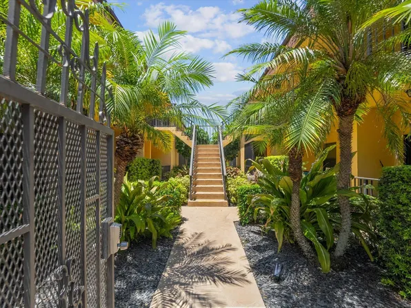 120 N M Street #M, Lake Worth Beach, FL 33460