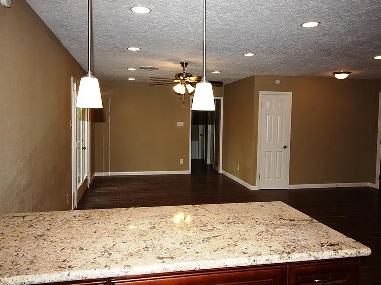1766 Maux Dr — Photo 8