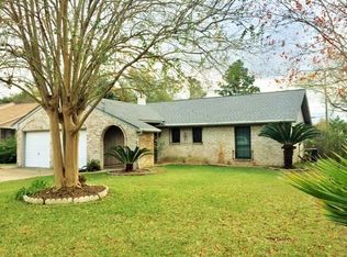 11035 Kirwin Ln, Houston, TX 77041