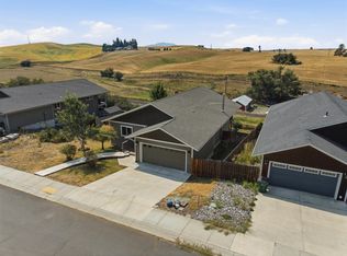 513 Harvest Loop, Palouse, WA 99161