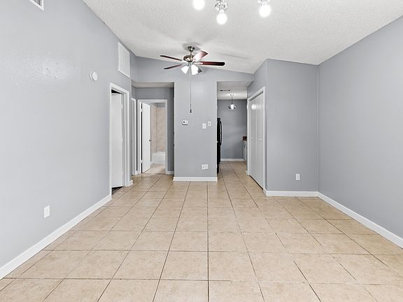 3rd image of 7617 Meador Ave #B