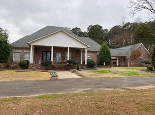 950 Skyline Dr, Russellville, AR 72802