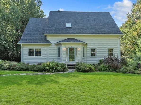 83-83 Bear Mountain Dr #F, Ashfield, MA 01330