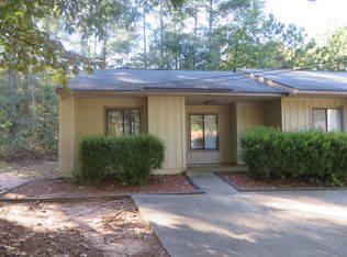 111 Spring Ct, Fairburn, GA 30213