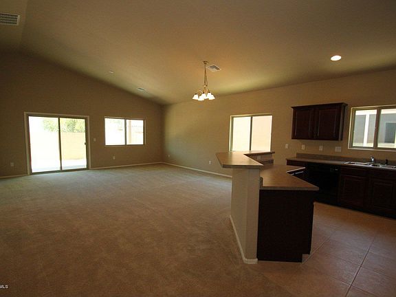 3rd image of 3071 N Desert Stone Pl