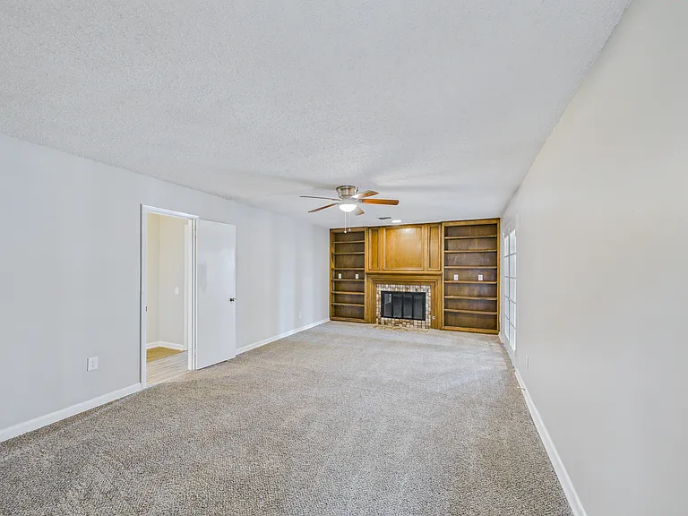 8708 Patricia Lynn Ln-23_04072026