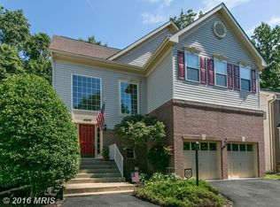 47476 Saulty Dr, Sterling, VA 20165