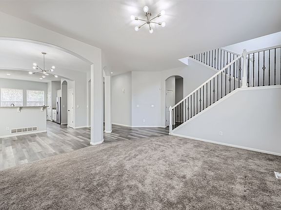 5th image of 10288 Salida St