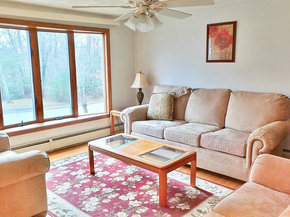 3rd image of 37 Chandler Dr