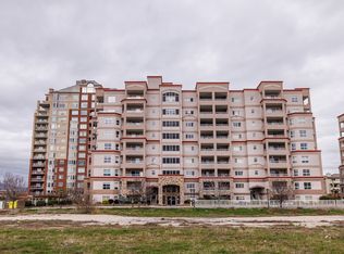 1967 Underhill St Unit 204, Kelowna, BC V1X 8C9