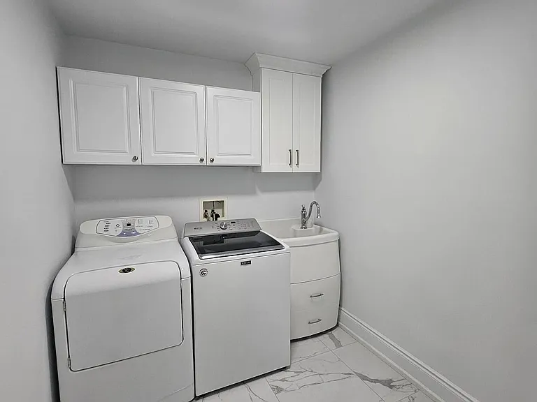 413 Keil Trl N — Photo 31