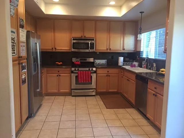 17733 Halsted St #A — Photo 4