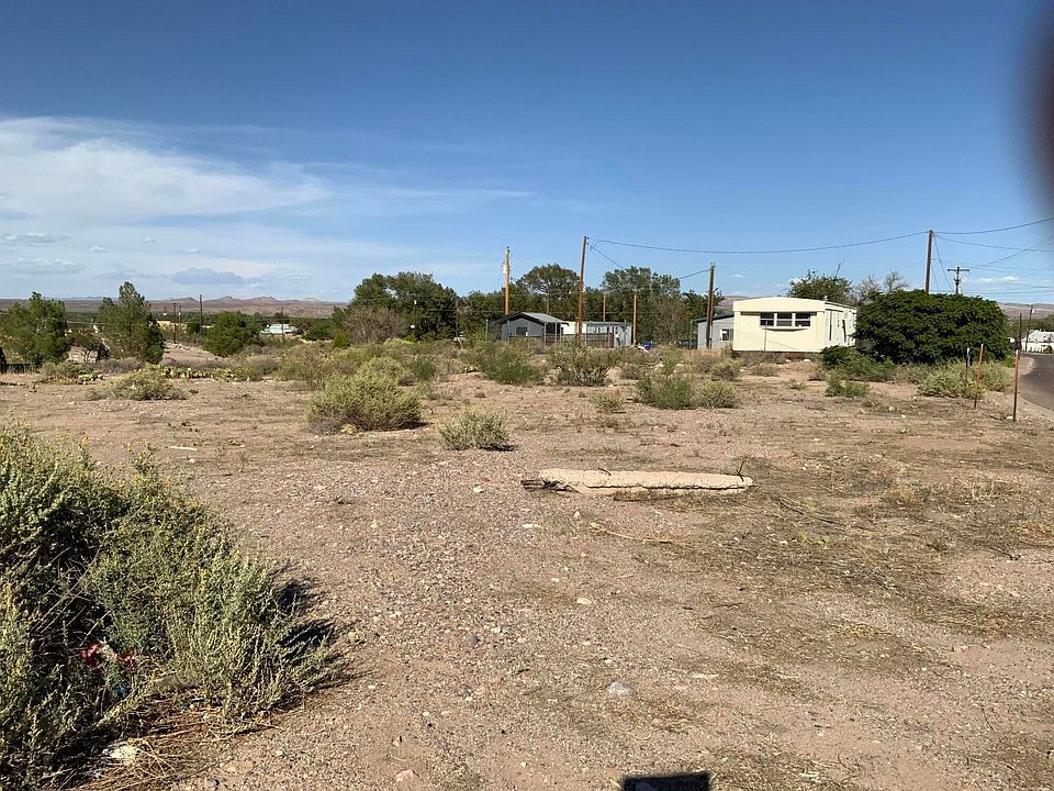 1st image of 611 Blue Canyon Rd