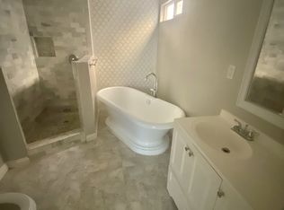 4644 W 63rd St, Los Angeles, CA 90043