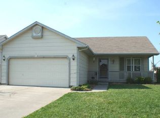 1024 Pembroke Rd, Augusta, KS 67010